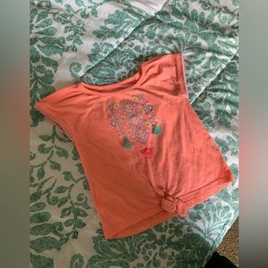 Pink tribal shirt 💟